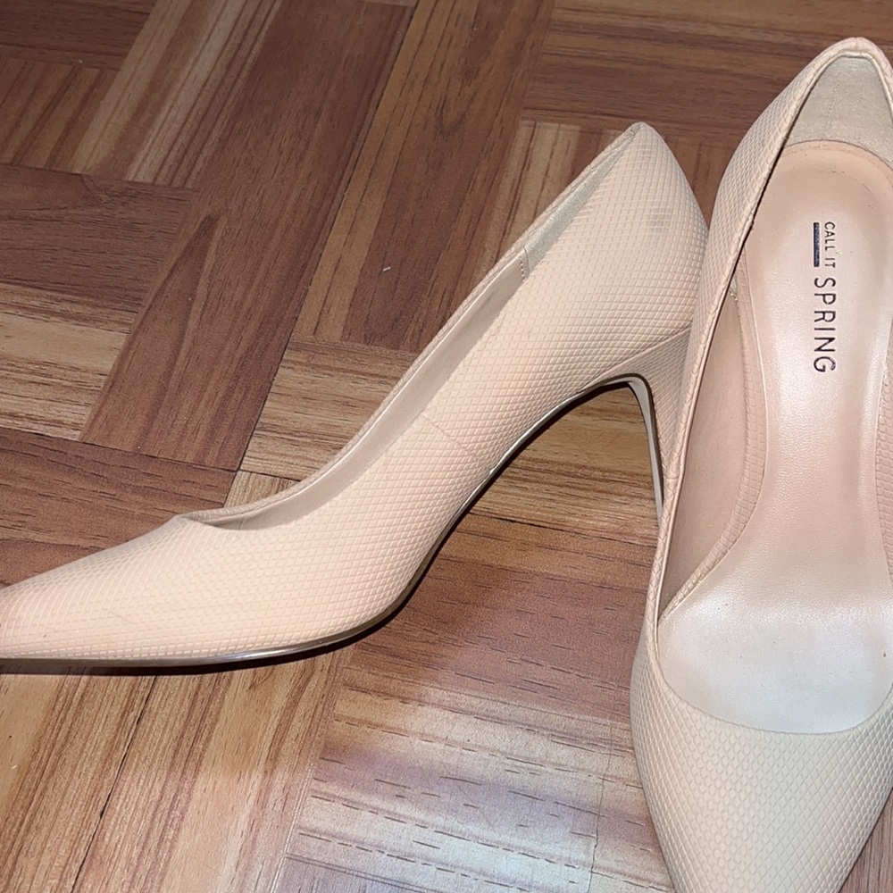 Call It Spring heels - Picture 3 of 4